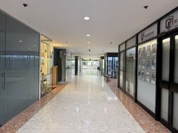 High Street Centre (D6), Shop House #606748281
